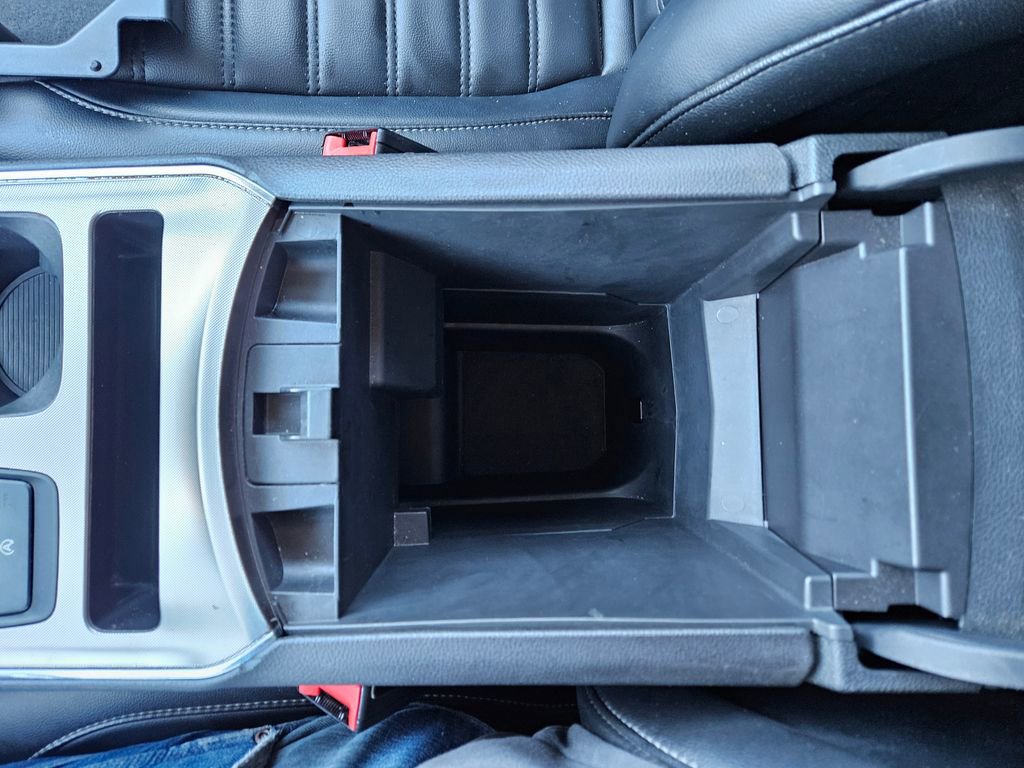 Used 2022 Ford Edge SEL image 20