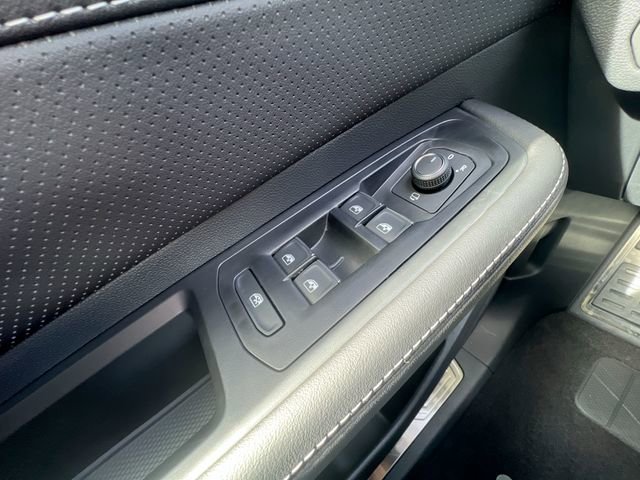 New 2026 Volkswagen Atlas SEL Premium R-Line image 13