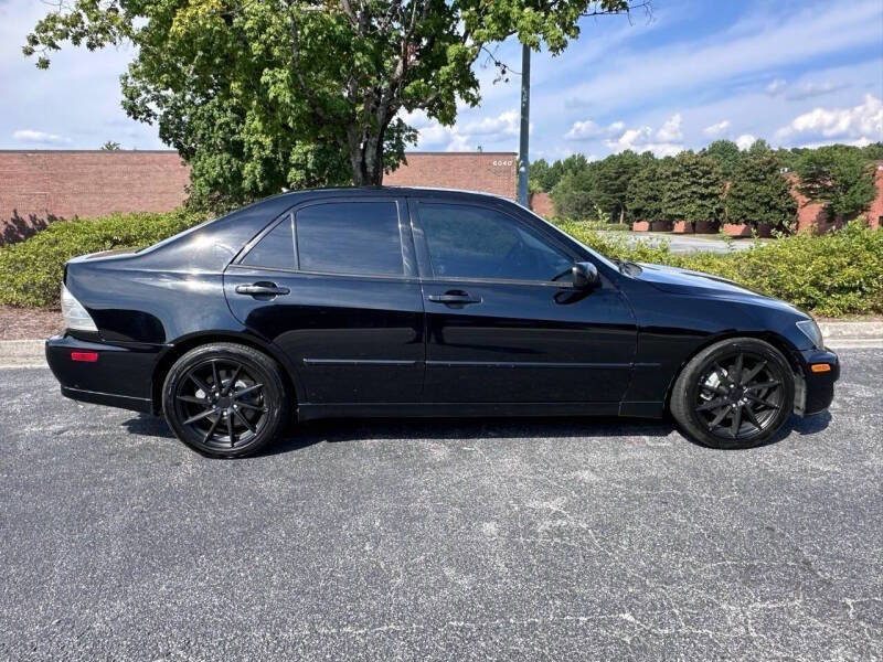 Used 2004 Lexus IS 300 image 5