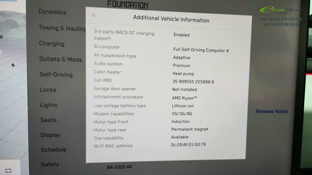 Used 2024 Tesla Cybertruck AWD Crew Cab image 37