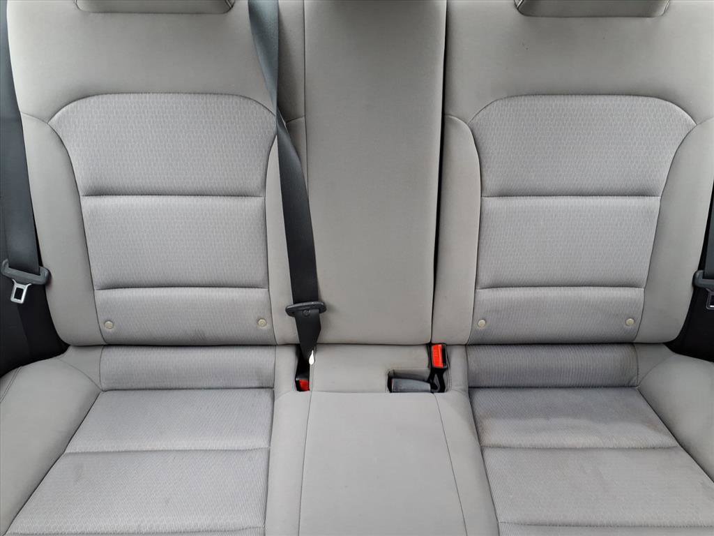 Used 2018 Hyundai Elantra SE FWD image 23