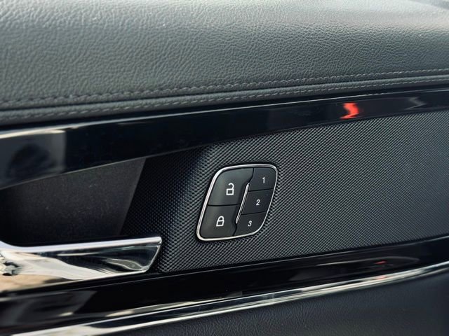 Used 2023 Lincoln Nautilus AWD image 14