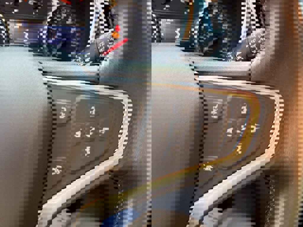 Used 2022 Chevrolet Equinox LT image 18