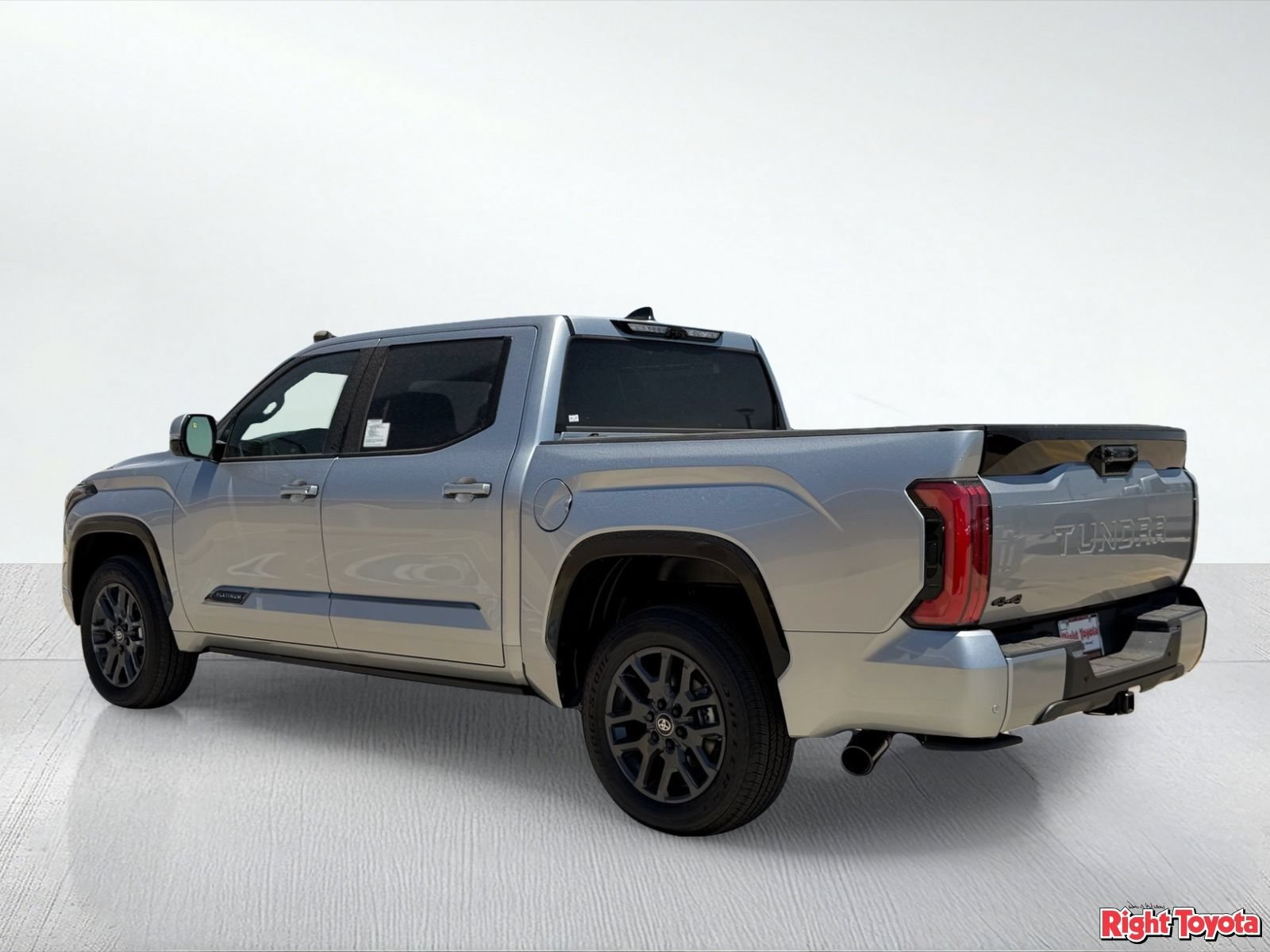 New 2026 Toyota Tundra Platinum AWD/4WD image 4