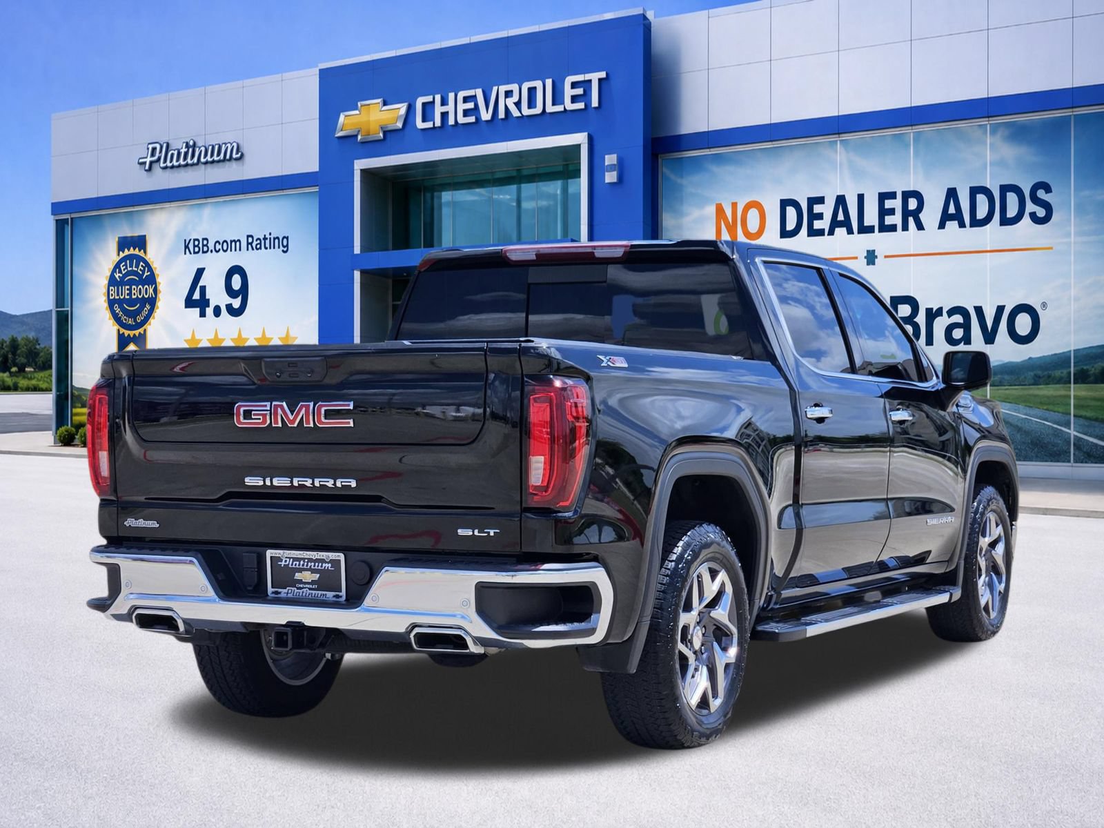 Used 2024 GMC Sierra 1500 SLT w/ SLT Premium Plus Package AWD/4WD image 5
