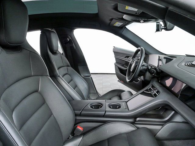Certified 2024 Porsche Taycan image 23