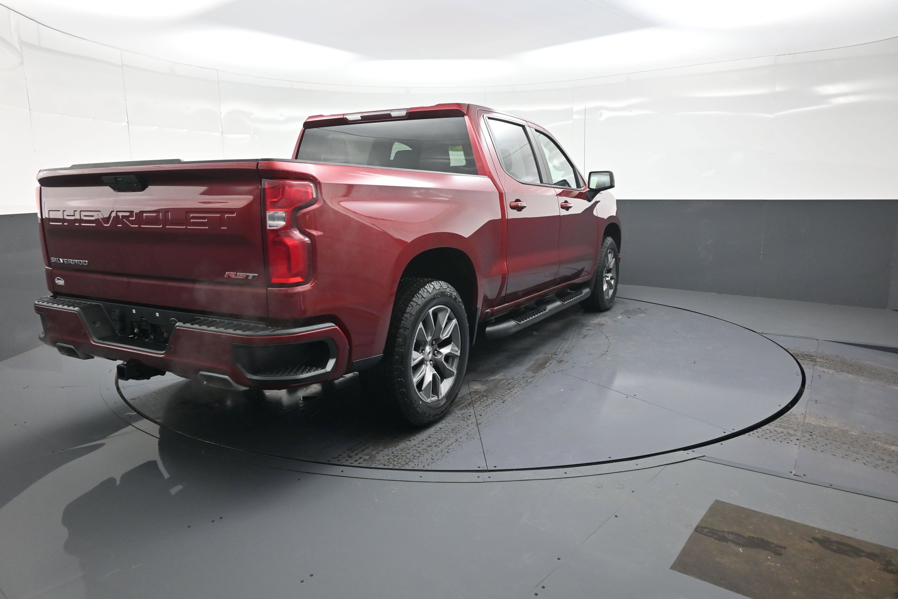 Used 2019 Chevrolet Silverado 1500 RST image 3
