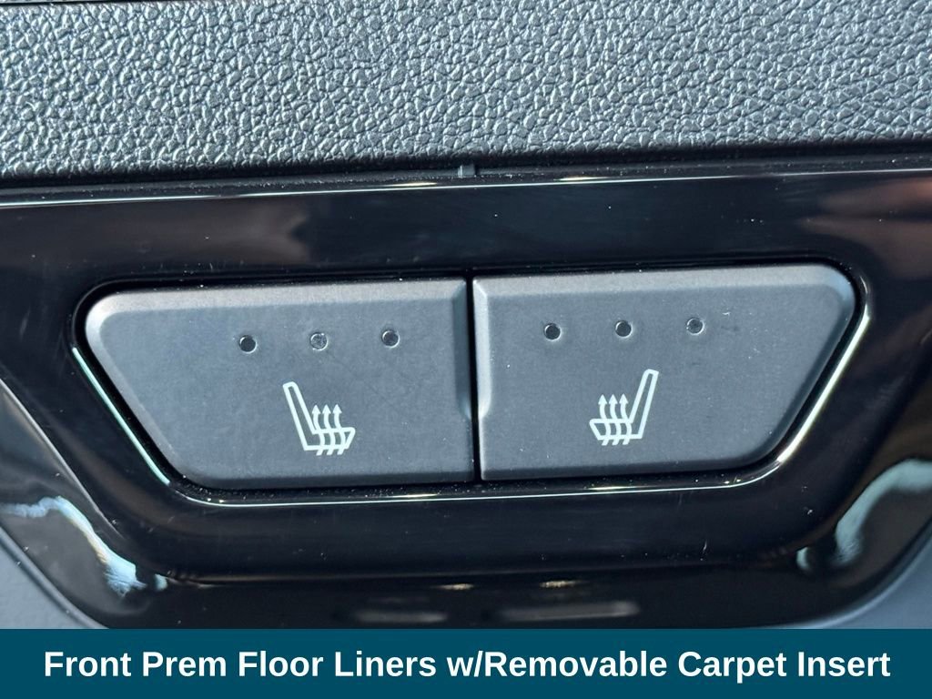 Used 2025 GMC Sierra 2500 AT4X image 30