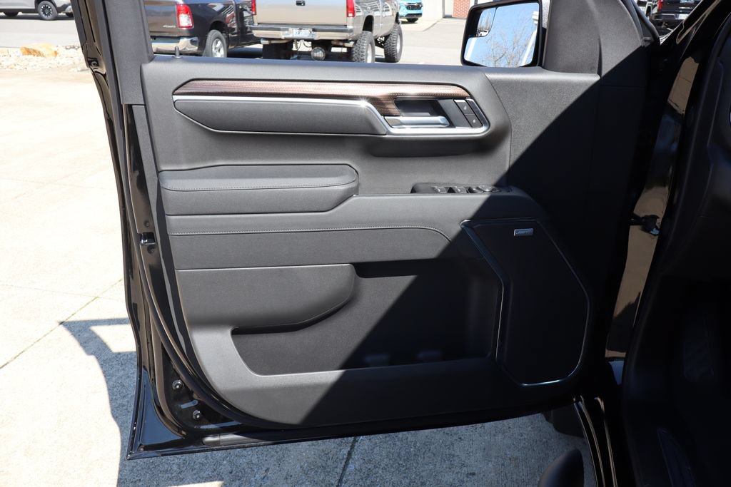 New 2026 Chevrolet Silverado 1500 RST w/ Convenience Package II AWD/4WD image 13