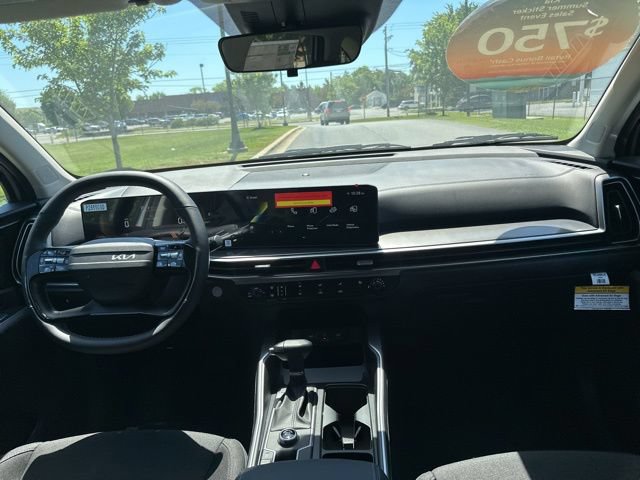 New 2026 Kia Sorento LX FWD image 3