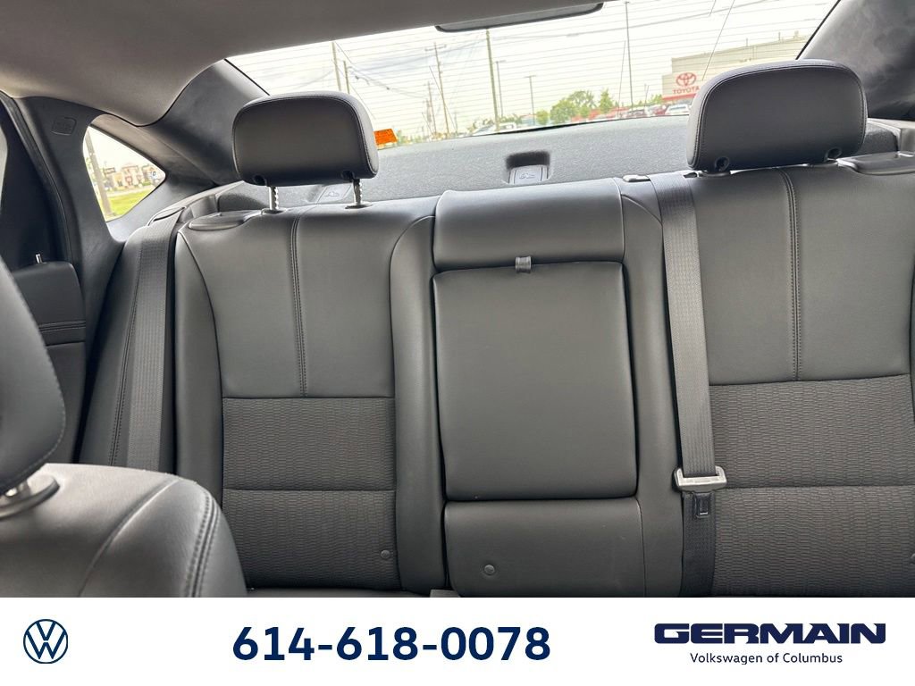 Used 2018 Chevrolet Impala LT FWD image 26