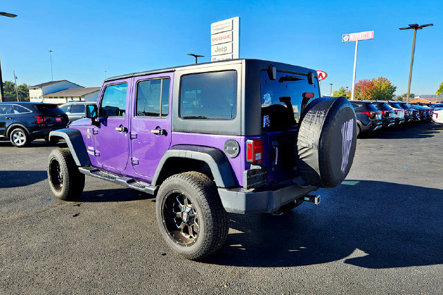 Used 2017 Jeep Wrangler Unlimited Sport AWD/4WD image 6