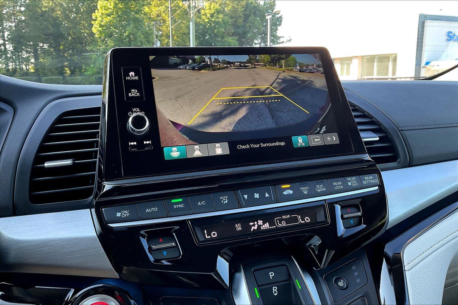 New 2027 Honda Odyssey Touring image 17