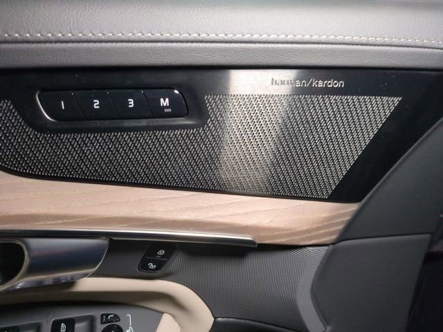 New 2026 Volvo XC90 B6 Plus w/ Protection Package Premier image 24