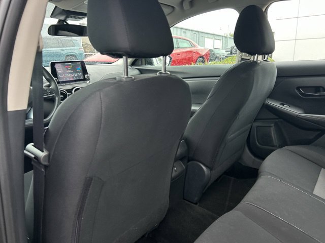 Used 2025 Nissan Sentra SV FWD image 16