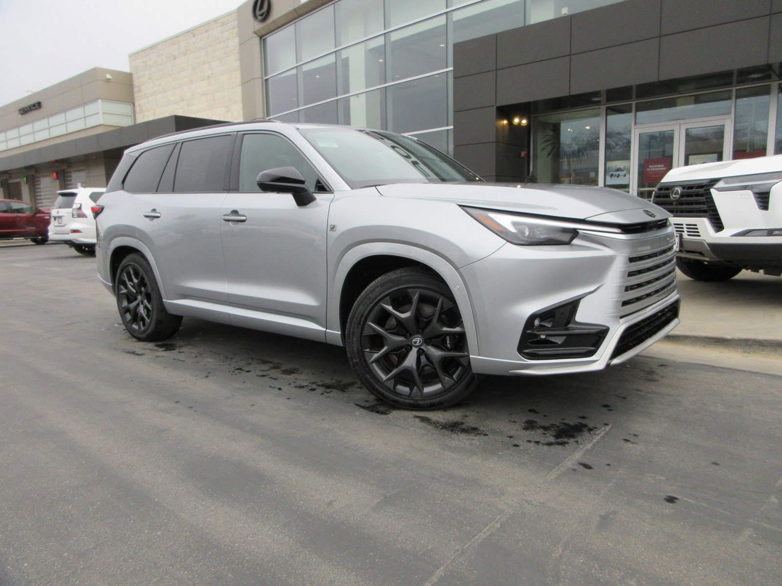 New 2026 Lexus TX 500h AWD image 14