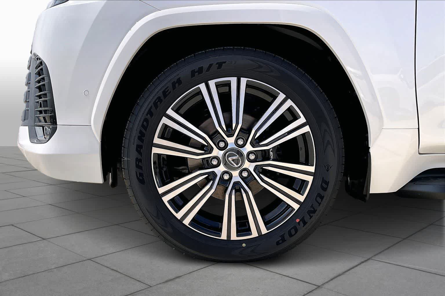 New 2026 Lexus LX 700h Luxury AWD/4WD image 20