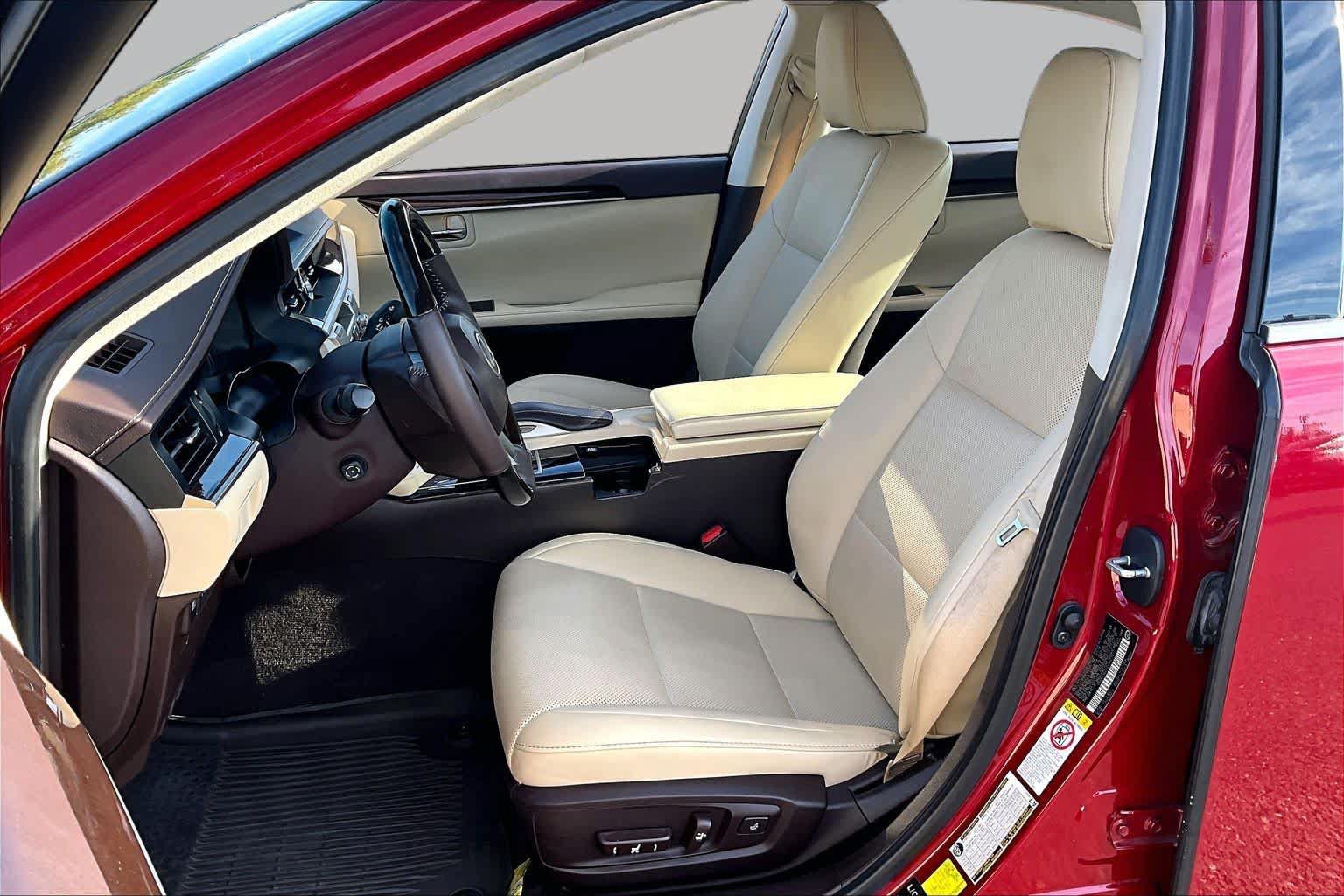 Used 2018 Lexus ES 350 w/ Navigation System Package FWD image 7