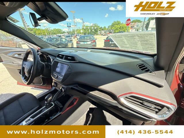 Certified 2022 Chevrolet TrailBlazer RS AWD/4WD image 26