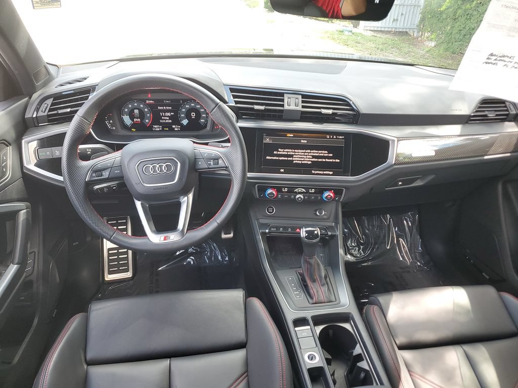 Certified 2025 Audi Q3 2.0T Premium Plus w/ Premium Plus Package AWD/4WD image 3