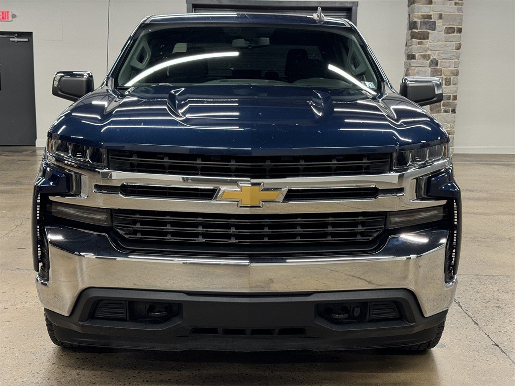 Used 2021 Chevrolet Silverado 1500 LT w/ Z71 Off-Road Package AWD/4WD image 2