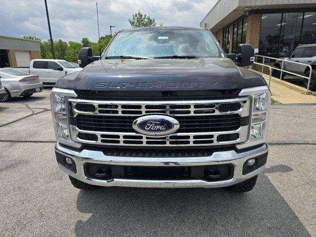 New 2025 Ford F350 XLT w/ Tremor Off-Road Package image 8
