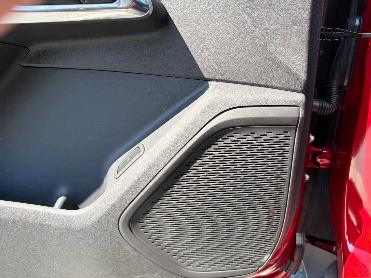 New 2026 Chevrolet Traverse Z71 w/ Driver Confidence Package image 18