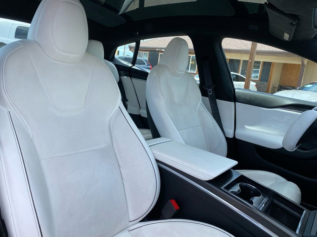 Used 2022 Tesla Model S Plaid AWD/4WD image 16