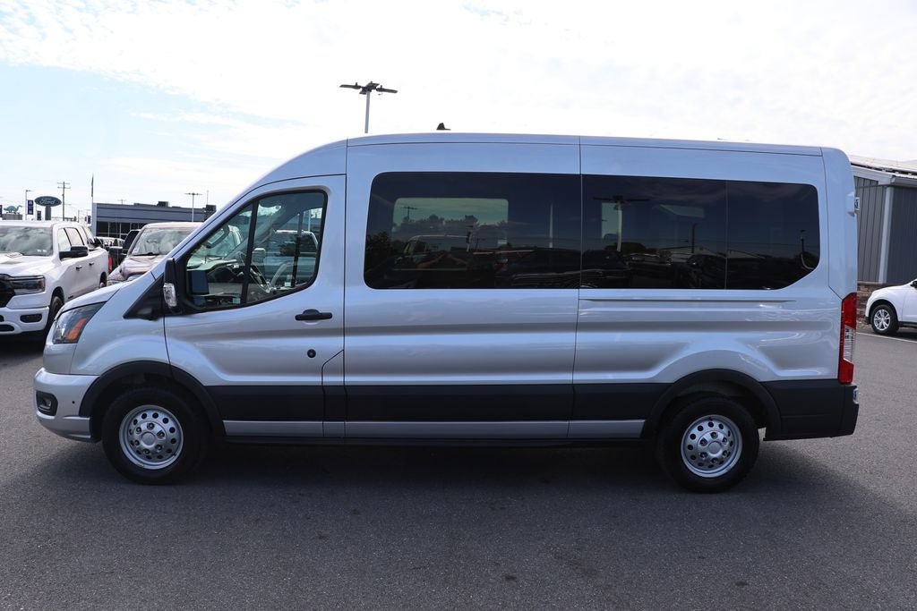 Used 2025 Ford Transit 350 XLT AWD/4WD image 5