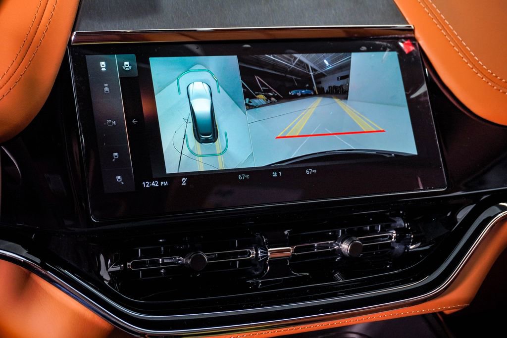 New 2026 Aston Martin DBX 707 AWD/4WD image 27