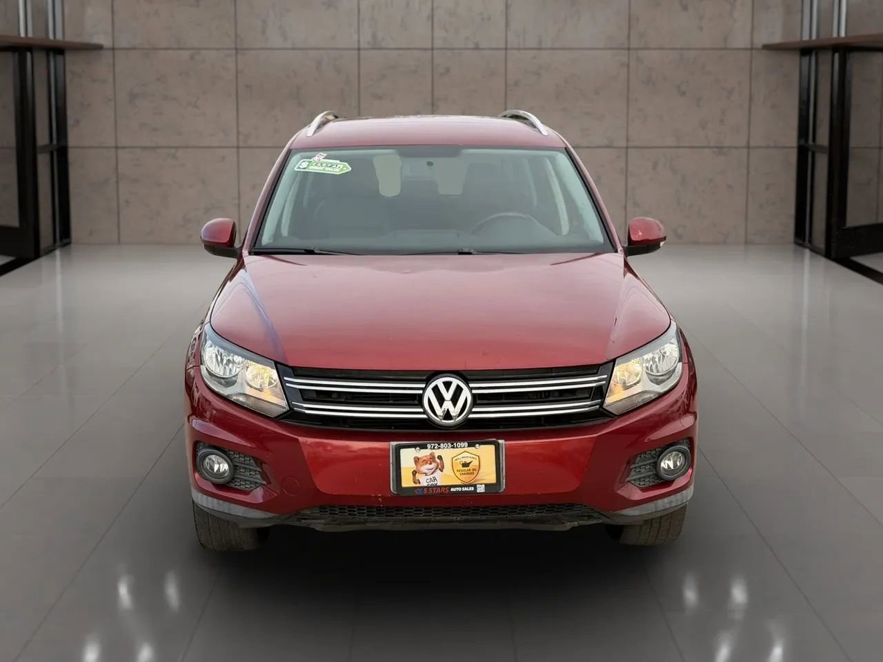 Used 2012 Volkswagen Tiguan S FWD image 3