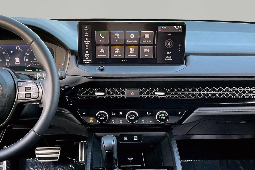 Certified 2025 Honda Accord Sport image 9