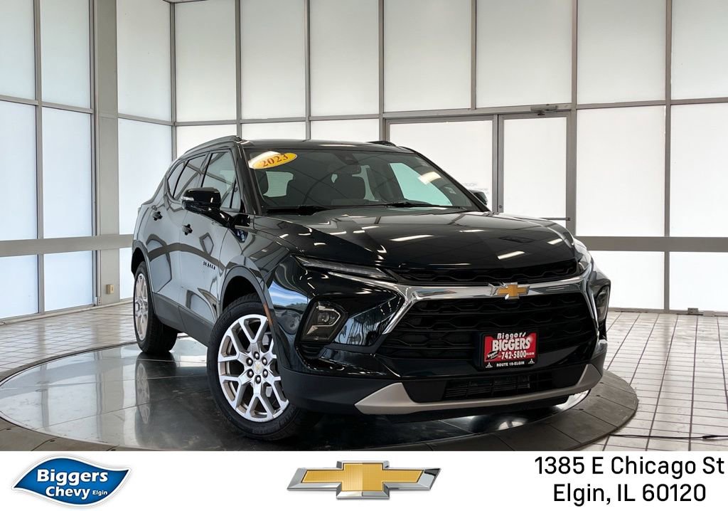 Used 2023 Chevrolet Blazer LT image 1