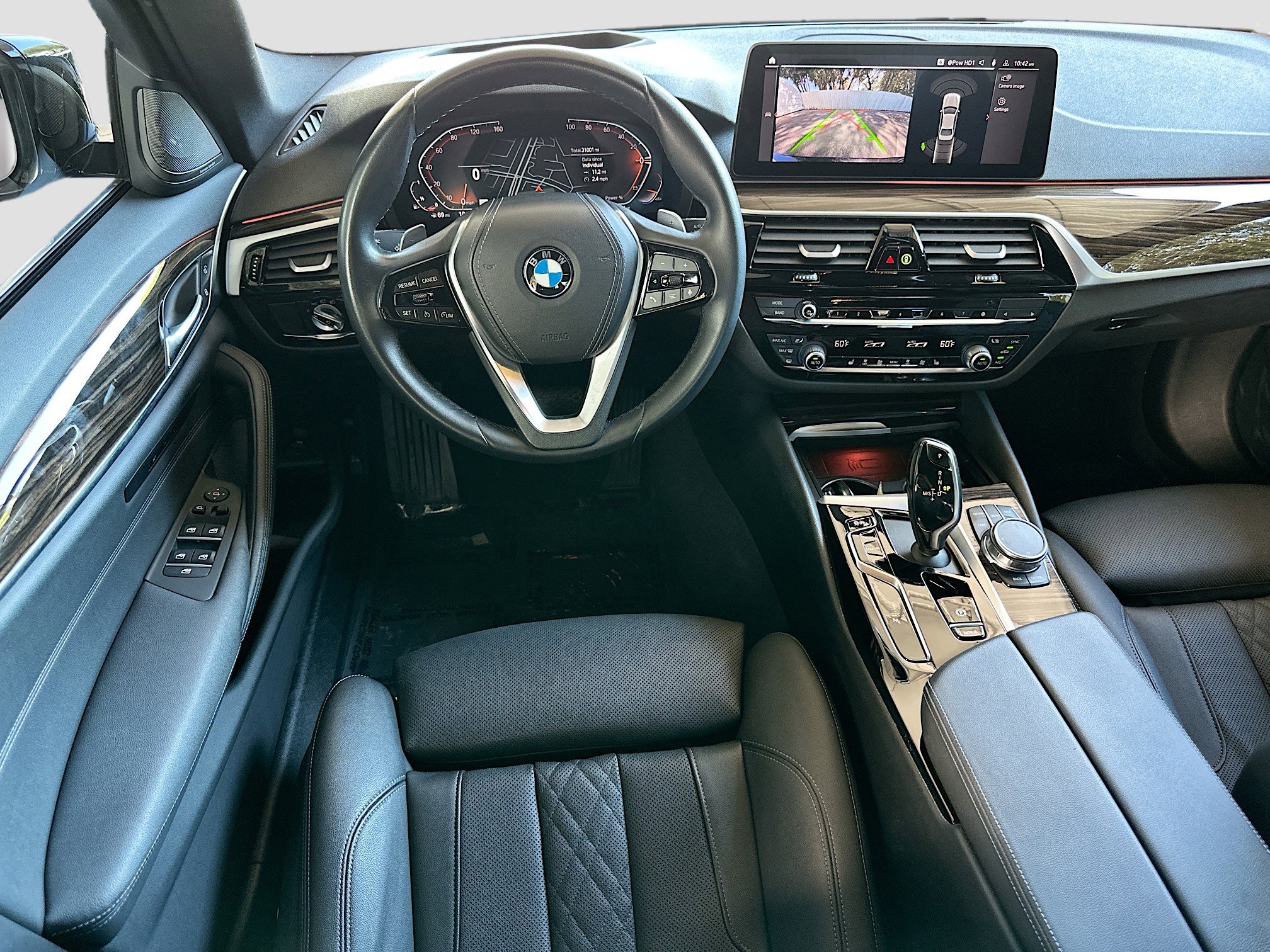 Certified 2023 BMW 540i w/ Premium Package image 24