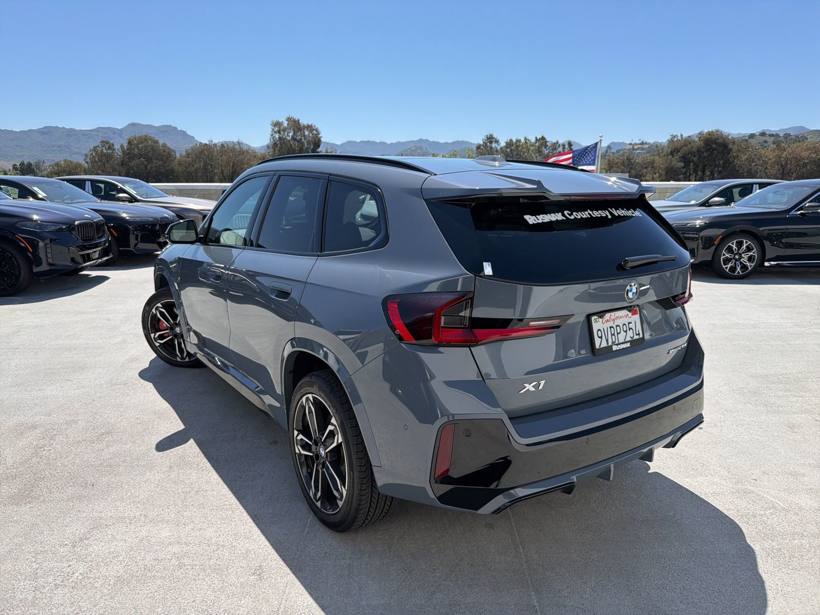 Used 2026 BMW X1 xDrive28i w/ M Sport Package image 2
