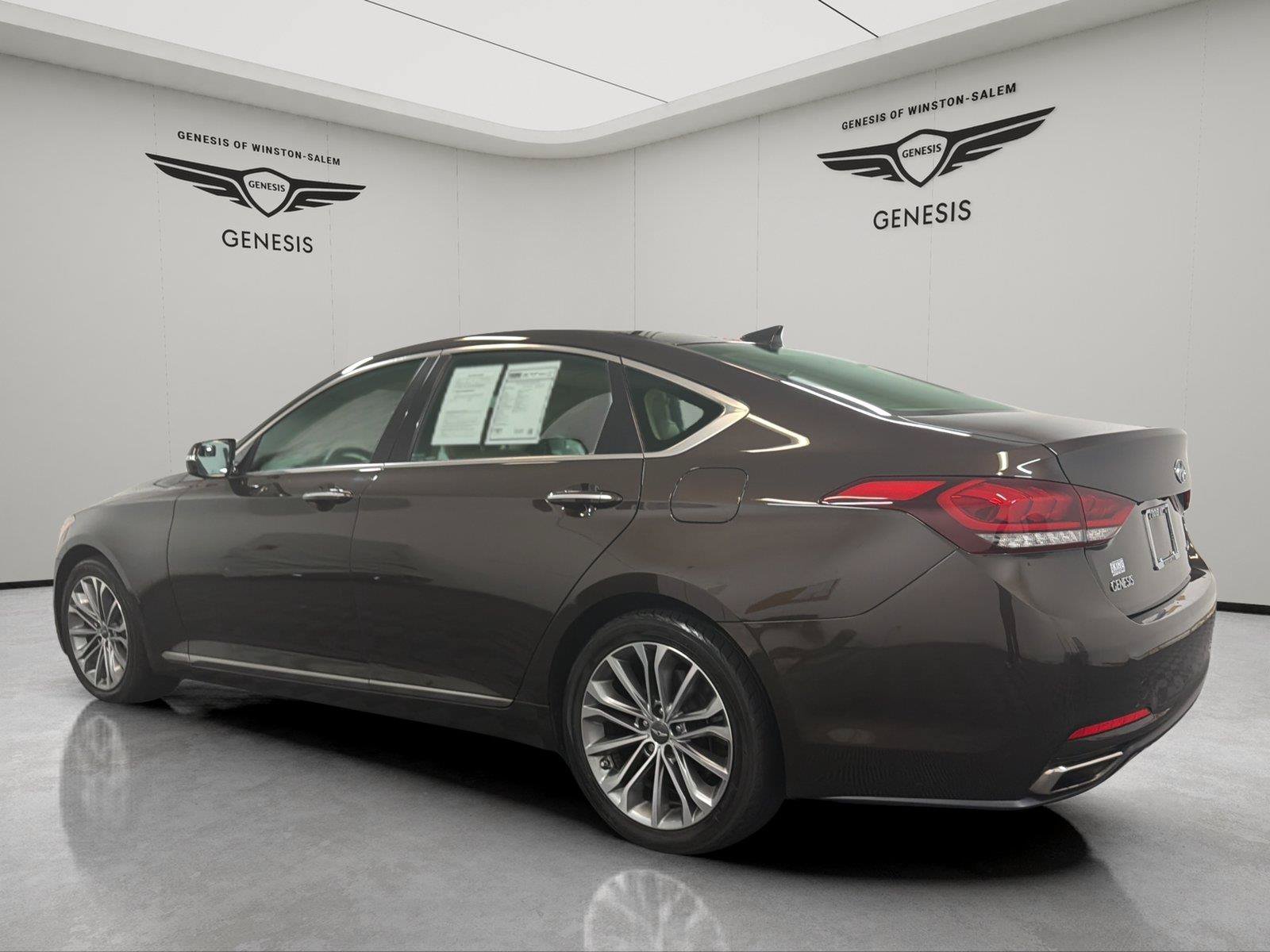 Used 2015 Hyundai Genesis 3.8 AWD/4WD image 3