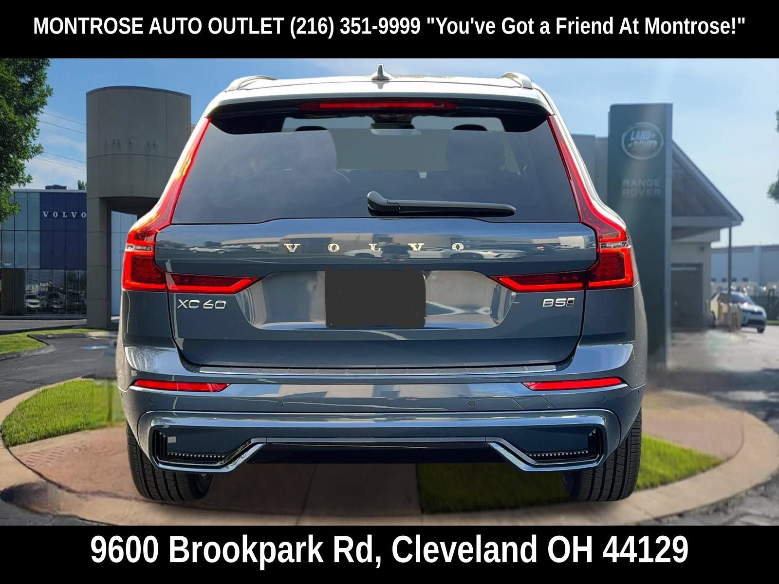 New 2026 Volvo XC60 B5 Plus w/ Protection Package Premier AWD/4WD image 4