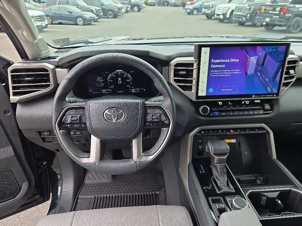 Used 2024 Toyota Tundra Limited AWD/4WD image 15