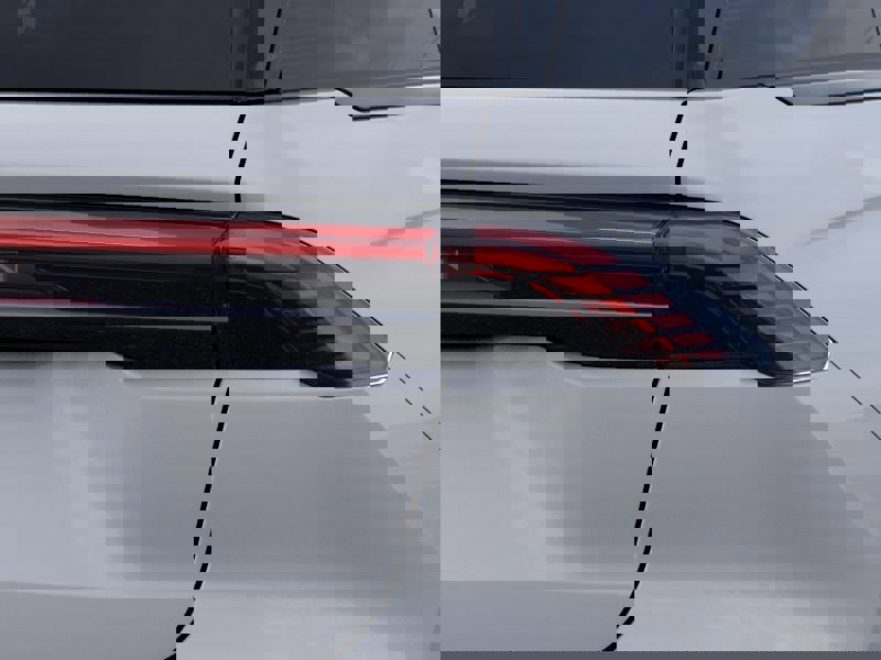 New 2026 Lincoln Nautilus Premier AWD/4WD image 21