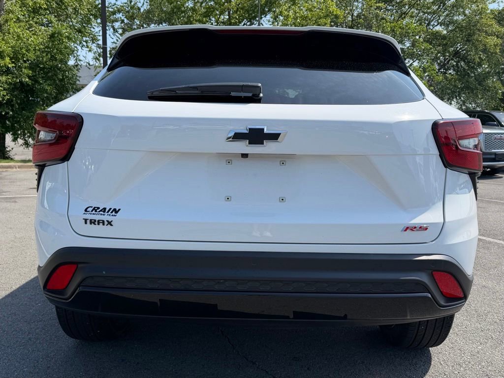 Used 2025 Chevrolet Trax RS w/ Driver Confidence Package FWD image 6