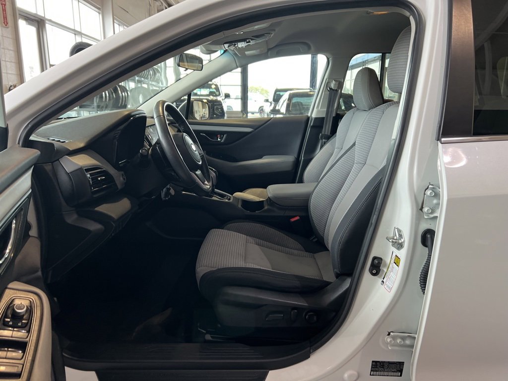 Used 2020 Subaru Outback Premium image 24