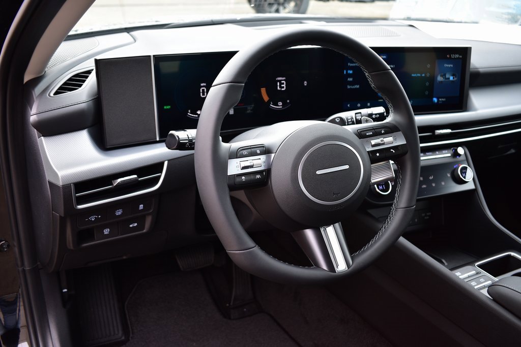 New 2025 Hyundai Sonata SEL image 36