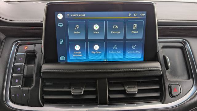 Used 2022 Chevrolet Suburban Z71 w/ Luxury Package AWD/4WD image 29