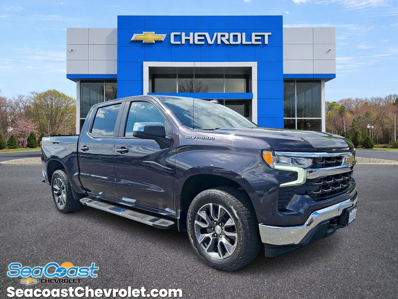 Certified 2023 Chevrolet Silverado 1500 LT AWD/4WD image 1