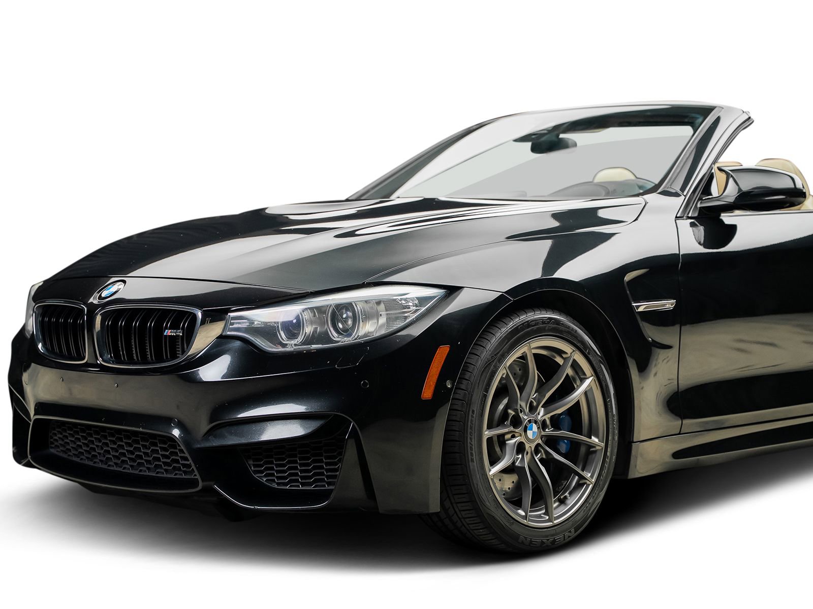 Used 2015 BMW M4 Convertible image 16