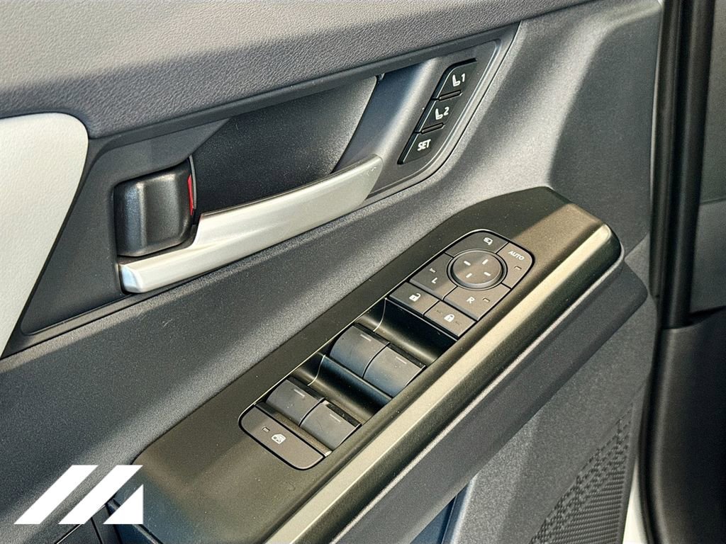 New 2026 Subaru Uncharted AWD image 17
