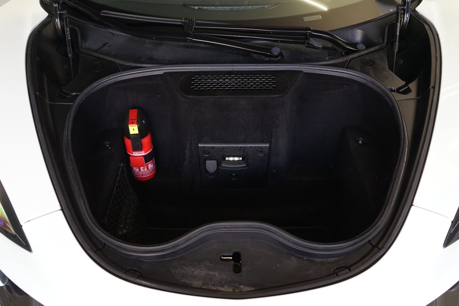 Used 2018 McLaren 570S Coupe RWD image 28
