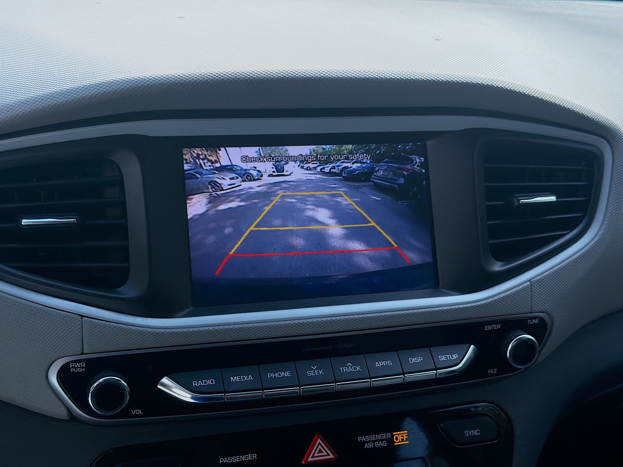 Used 2018 Hyundai Ioniq SEL FWD image 10