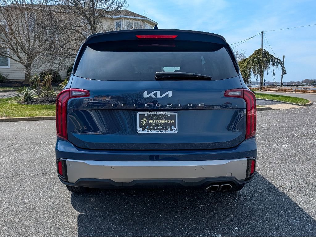 Used 2025 Kia Telluride S FWD image 6