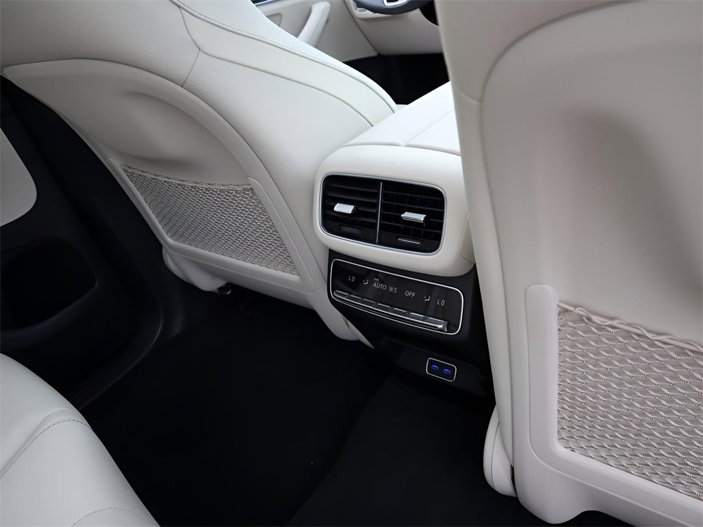 New 2026 Mercedes-Benz GLE 450 4MATIC image 15